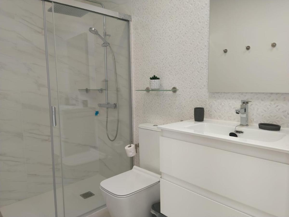 קוסטה טגוויסה Bungalow Paseo Del Mar- Playa Roca Residence Sea Front Access - Free Ac - Wifi מראה חיצוני תמונה