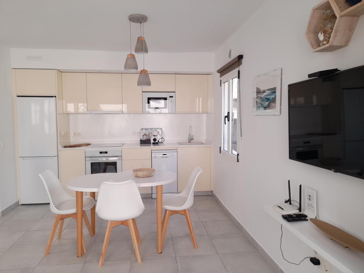 קוסטה טגוויסה Bungalow Paseo Del Mar- Playa Roca Residence Sea Front Access - Free Ac - Wifi מראה חיצוני תמונה